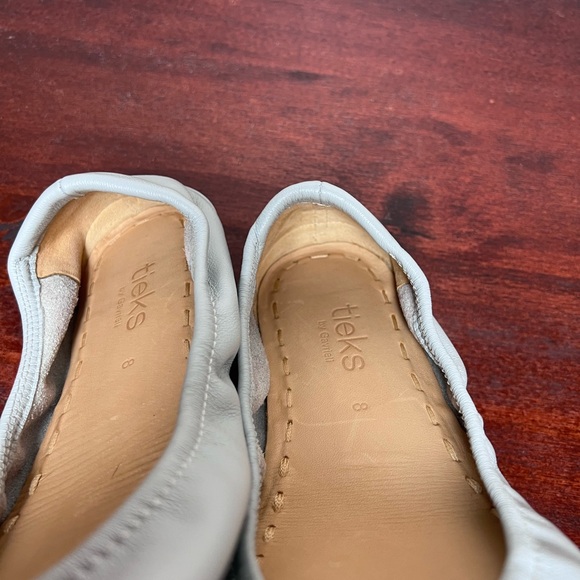 Tieks by Gavrieli Cool Gray Ballet Flats - Picture 12 of 14